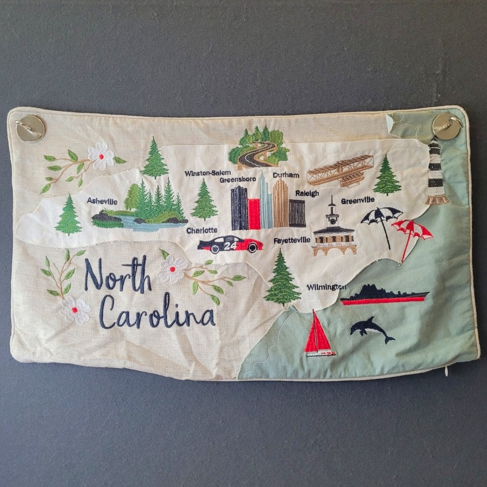 North Carolina Handmade Cotton Throw Pillow Cover Beige/Green Zipper 24x14